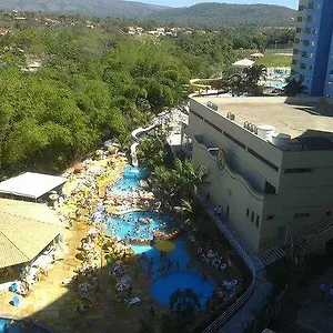 Apartamento Golden Dolphin Grand Hotel. Apcaldas Caldas Novas